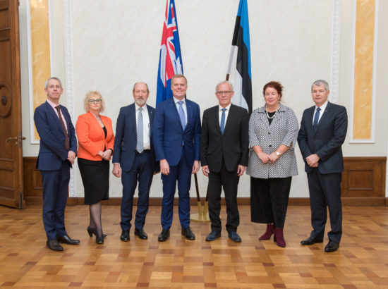 Riigikogu esimees Eiki Nestor kohtus Austraalia parlamendi Esindajatekoja esimehe Tony Smithiga