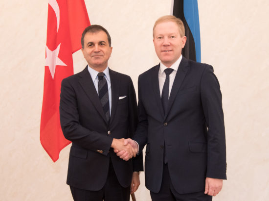 Väliskomisjon kohtus Türgi Euroopa Liidu asjade ministri Ömer Çelikiga