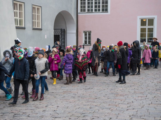 Riigikogus käisid väikesed mardisandid