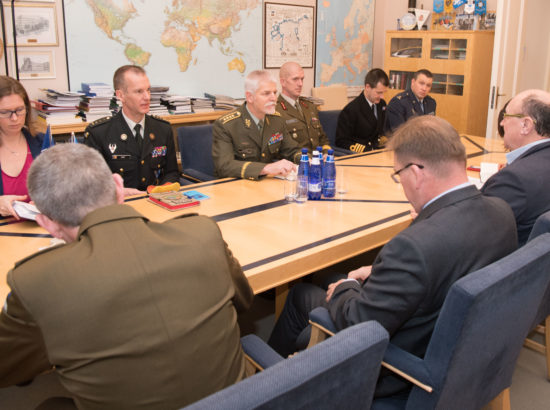 Riigikaitsekomisjoni aseesimees Mart Helme ja liige Johannes Kert kohtusid NATO Sõjalise Komitee esimehe kindral Petr Paveliga