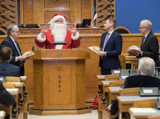 Täiskogu istung, jõuluvana külaskäik