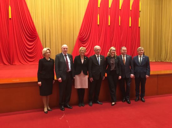 Riigikogu esimees Eiki Nestor on koos Põhja- ja Baltimaade kolleegidega visiidil Hiinas, Taevase rahu väljak