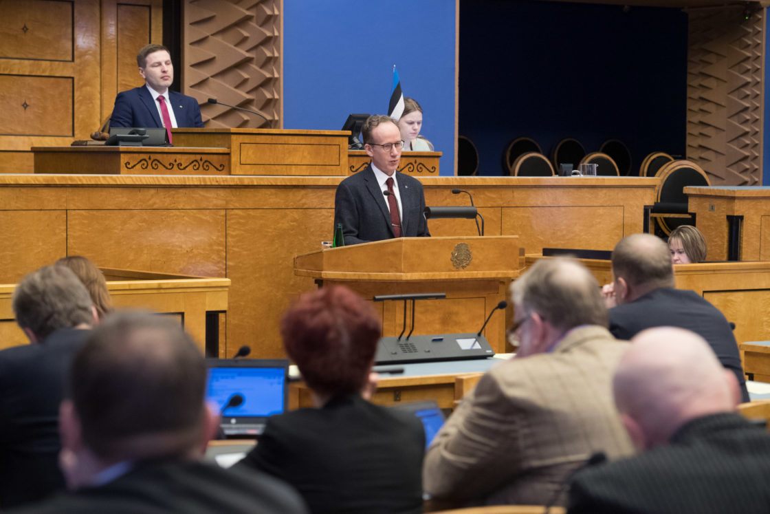 Täiskogu istung, olulise tähtsusega riikliku küsimuse „Eesti keel kui riiklik taristu“ arutelu