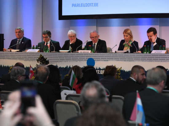 Euroopa Liidu parlamentide esimeeste konverents