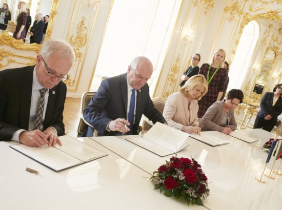 Nestor allkirjastas trio-partneritega eesistumise sisulise järjepidevuse deklaratsiooni