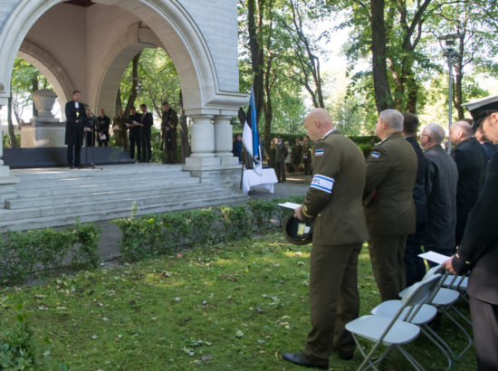 Riigikogu esimees Eiki Nestor osales võidupühaga seotud sündmustel Tallinnas