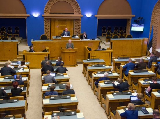 Täiskogu istung, olulise tähtsusega riikliku küsimusena riigireformi arutelu