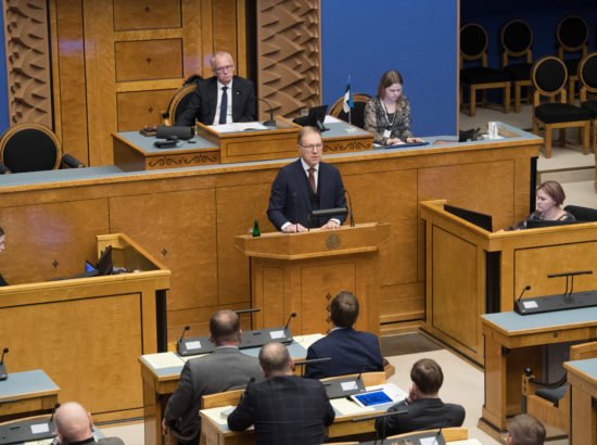 Riigikogu istung 3.12.2018, avaldus Ukraina toetuseks