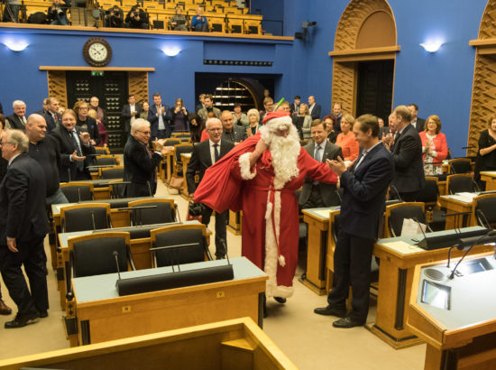 Täiskogu istung, jõuluvana külaskäik