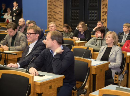 Täiskogu istung, jõuluvana külaskäik