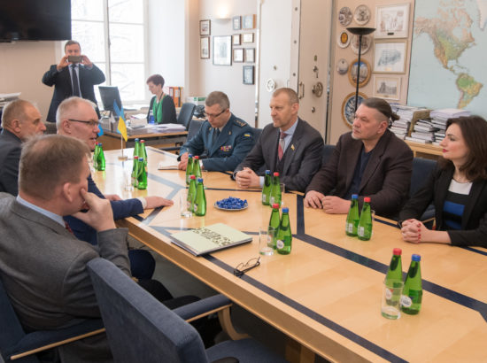 Riigikaitsekomisjoni liikmed kohtusid Ukraina raada julgeoleku- ja kaitsekomisjoni delegatsiooniga