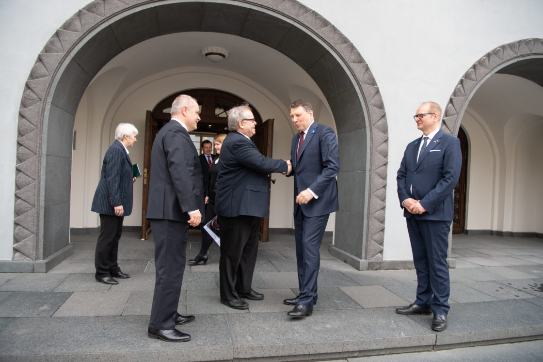 Riigikogu esimees Henn Põlluaas kohtus Läti Vabariigi presidendi Raimonds Vējonisega