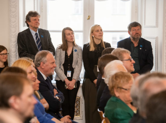 Ajalooraamatu "Eesti parlament 1917-1940" esitlus Toompea lossi Valges saalis