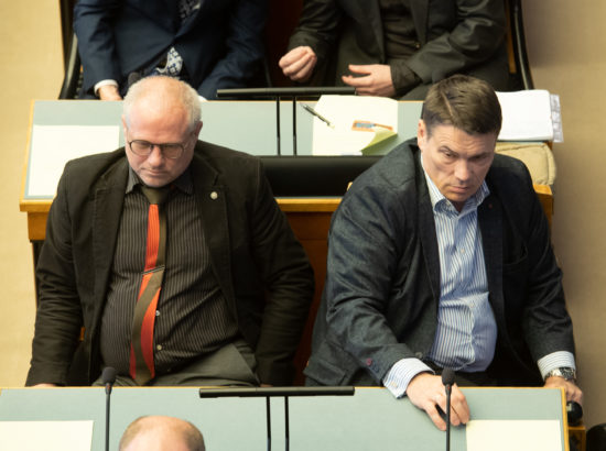 Riigikogu infotund, 8. mai 2019