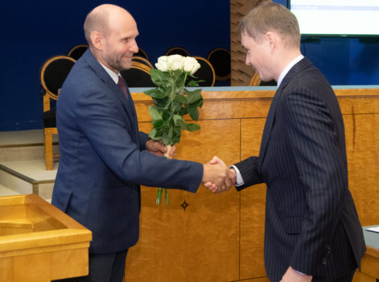 Täiskogu istung, ametivande andsid Riigikogu liige Siim Kiisler ning Riigikohtu liikmed Kaupo Paal ja Kai Kullerkupp