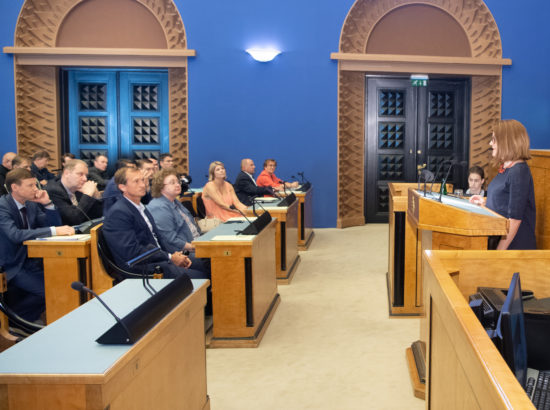 Täiskogu istung, ametivande andsid Riigikogu liige Siim Kiisler ning Riigikohtu liikmed Kaupo Paal ja Kai Kullerkupp
