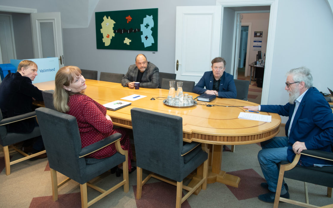 Eesti keele õppe arengu probleemkomisjoni esimehe ja aseesimehe valimised