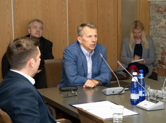 Riigieelarve kontrolli erikomisjon arutas Riigikontrolli ülevaadet Eesti idapiiri väljaehitamise ettevalmistamisest ja sellega seotud murekohti
