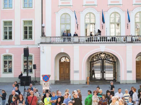 Ott Leplandi ja Rein Rannapi kontsert Toompea lossi rõdul