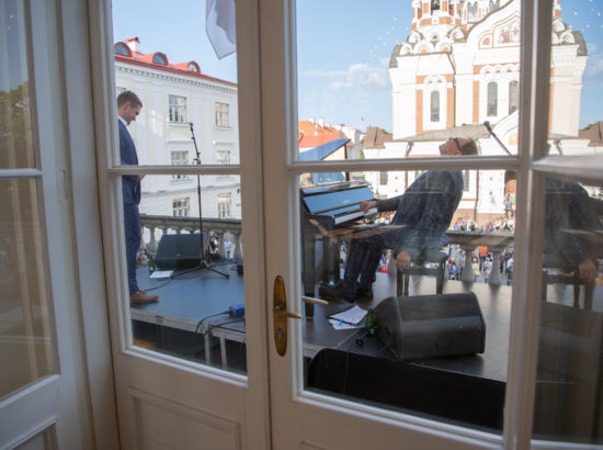 Ott Leplandi ja Rein Rannapi kontsert Toompea lossi rõdul