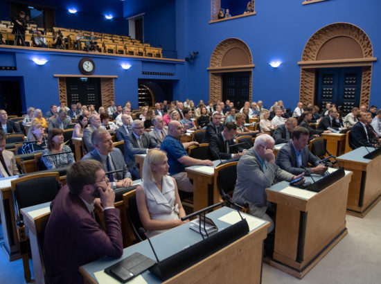 Riigikogu erakorraline istungjärk, umbusalduse avaldamine peaminister Jüri Ratasele