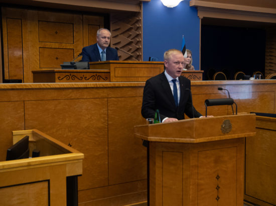 Riigikogu täiskogu istung, Mart Võrklaeva ametivanne