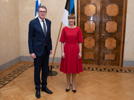 Vabariigi President Kersti Kaljulaid ja Eduskunna esimees Matti Vanhanen