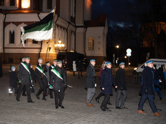 Eesti vabariigi 102. aastapäeva lipuheiskamise tseremoonia, liputoimkonnad