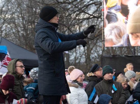 Eesti vabariigi 102. aastapäeva lipuheiskamise tseremoonia, liputoimkonnad