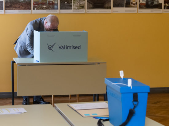 Riigikogu juhatuse valimised, 25. märts 2020