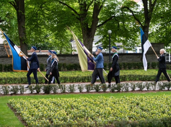 Riigikogu esimees Henn Põlluaas