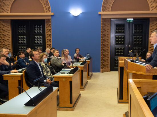 Olulise tähtsusega riikliku küsimuse „Eesti eelarvepoliitika“ arutelu