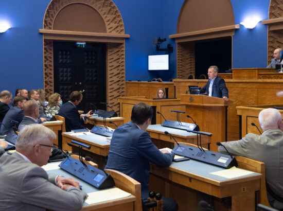 Olulise tähtsusega riikliku küsimuse „Eesti eelarvepoliitika“ arutelu