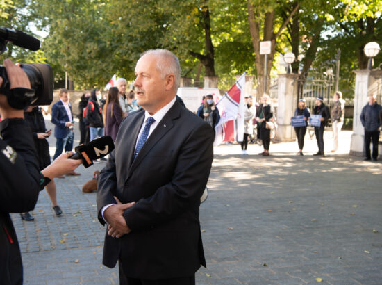 Riigikogu esimees Henn Põlluaas võttis Eesti Üliõpilaskondade Liidult vastu rahvaalgatuse „Kõrghariduse ja teadus-arendustegevuse rahastuse korrastamine“