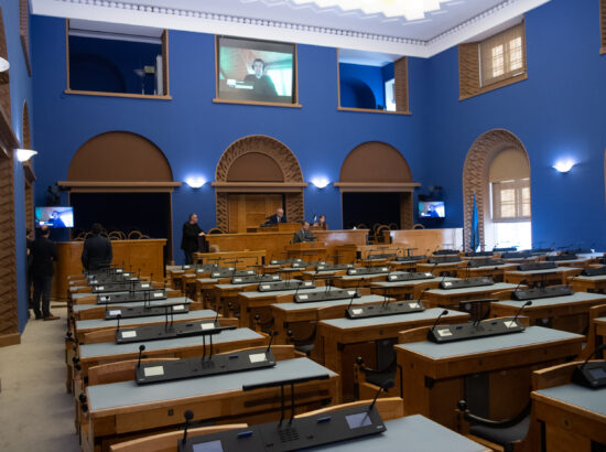 Kaugosalusega täiskogu istungi testimine
