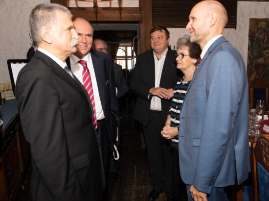 Riigikogu esimees Henn Põlluaas ja Ungari parlamendi esimees László Kövér,