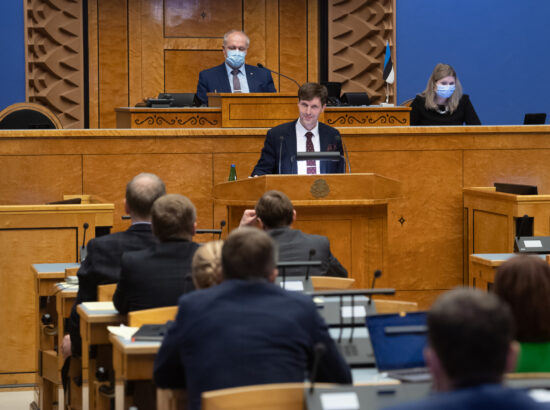Täiskogu istung, rahandusminister Martin Helme umbusaldamine. Eesti Reformierakonna fraktsiooni esimees Kaja Kallas.