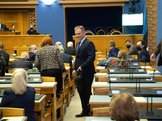 Täiskogu istung, Imre Sooääre ametivanne