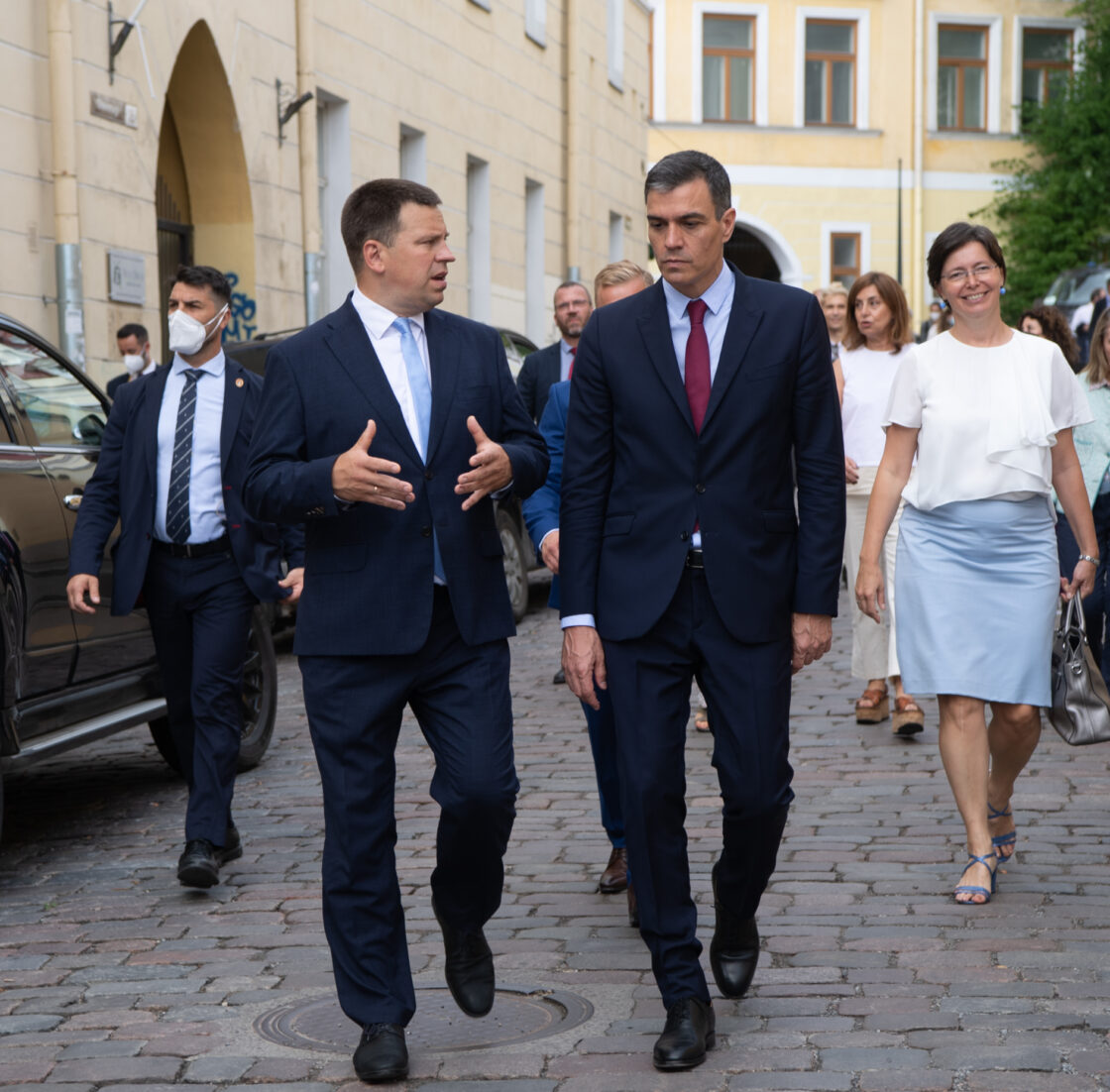 Riigikogu esimees Jüri Ratas rääkis tänasel kohtumisel Hispaania peaminister Pedro Sánchezega kahepoolsete suhete tihendamisest, kaitsealasest koostööst NATOs ning digiteenuste arendamisest.