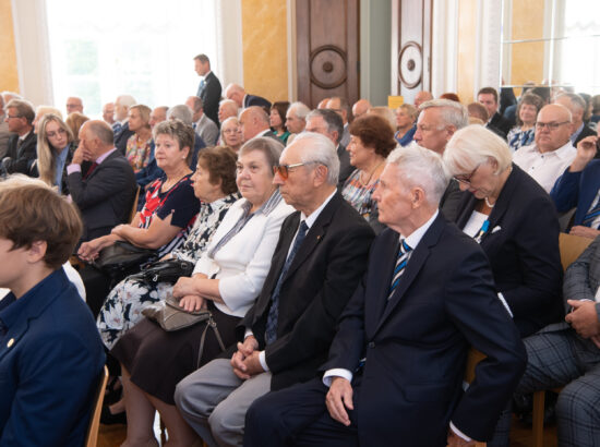 Eesti Post esitles iseseisvuse taastamise 30. aastapäevale pühendatud tervikasja