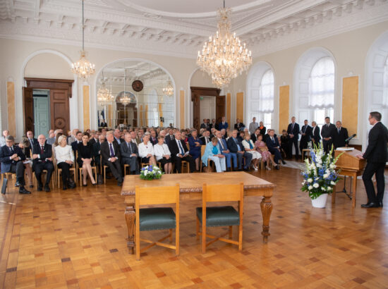 Eesti Post esitles iseseisvuse taastamise 30. aastapäevale pühendatud tervikasja