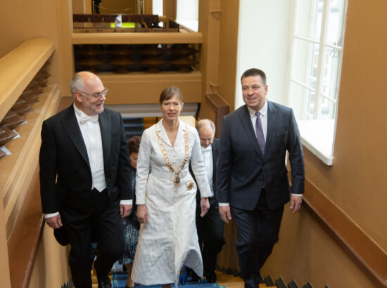 Valitud president Alar Karis, president Kersti Kaljulaid ning Riigikogu esimees Jüri Ratas