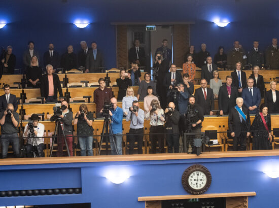 Täiskogu istung, Vabariigi Presidendi ametisse astumine