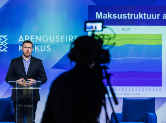 Konverents "Kas Eesti maksusüsteem vajab muutmist?". Rakendusuuringute Keskuse CentAR vanemanalüütik dr Sten Anspal