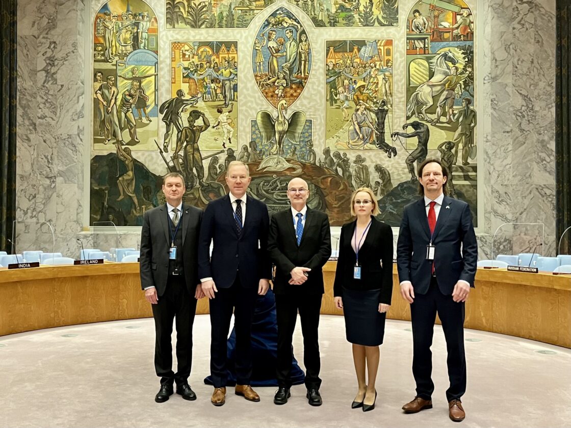 Väliskomisjoni delegatsioon Eesti alalise esindajaga ÜRO juures Sven Jürgensoniga
