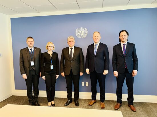 Väliskomisjoni kohtumine ÜRO peasekretäri asetäitjaga poliitika küsimustes Miroslav Jencaga