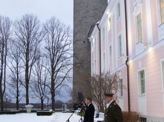 Hanno Pevkur tervitab Kaitseväe Akadeemia kadette