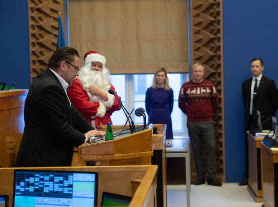 Täiskogu istung, jõuluvana külaskäik