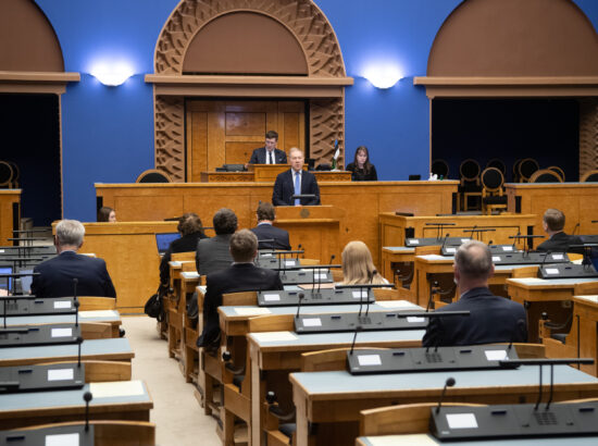 Riigikogu arutab välispoliitika üle