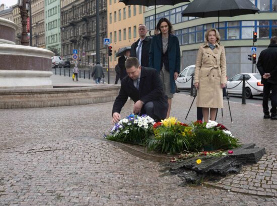 Tšehhi senati esimees Miloš Vystrčil, Ukarina raada aseesimees Oleksandr Kornienko, Läti seimi esimees Ināra Mūrniece, Leedu seimi esimees Viktorija Čmilytė-Nielsen ja Riigikogu esimees Jüri Ratas.